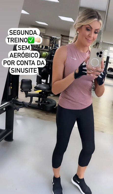 Renata Fan pornstar art image