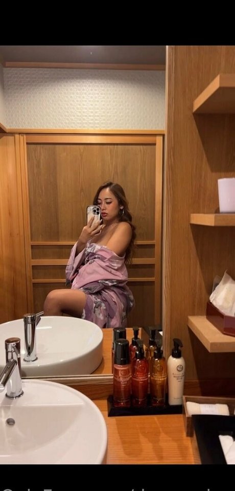 dancer karenk adult actress galleries