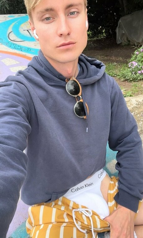 sebastiancoxxx star sex pictures