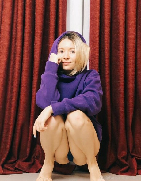 Ellcrys star erotic pic