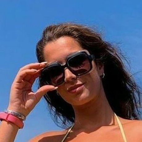 Jana Castillo model pretty pictures