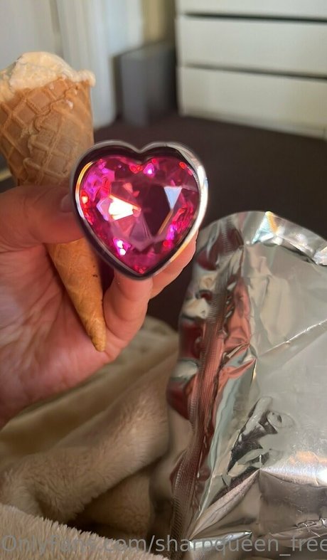 sharpqueen free adult star pictures