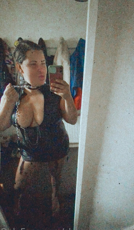 sharpqueen free xxx pornstar gallery