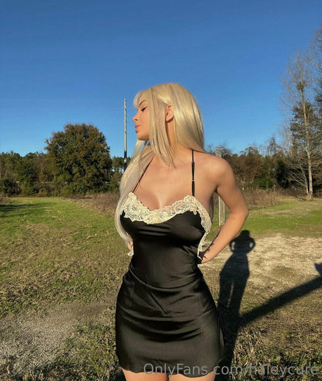 haleycure pornstar beautiful gallery