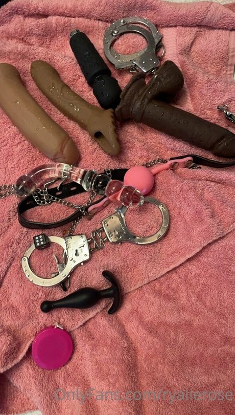 bathroom fuck onlyfans sexy pics