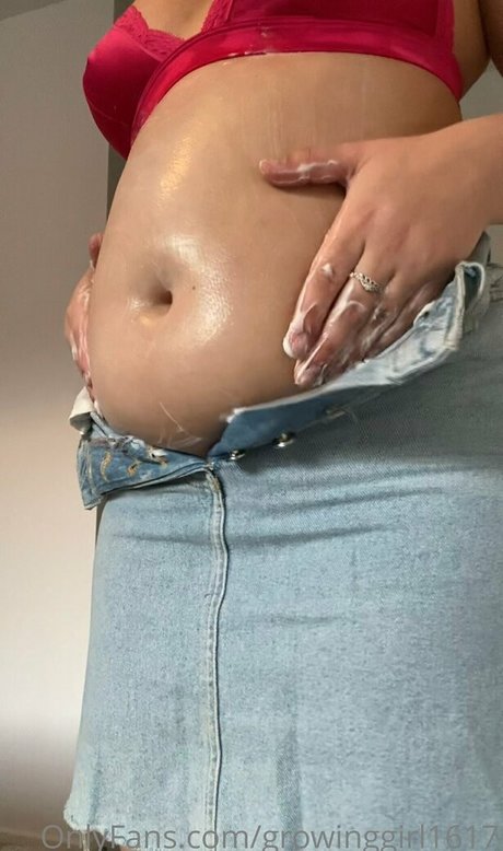 growinggirl1617 erotic actress photo