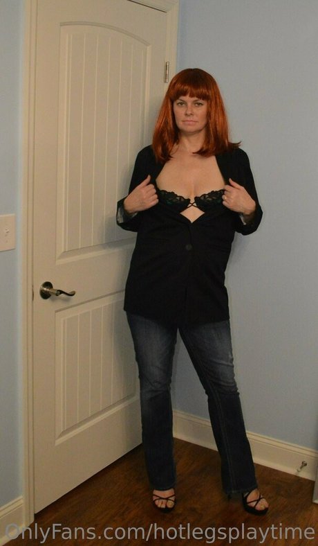 hotlegsplaytime pornstar erotic pictures