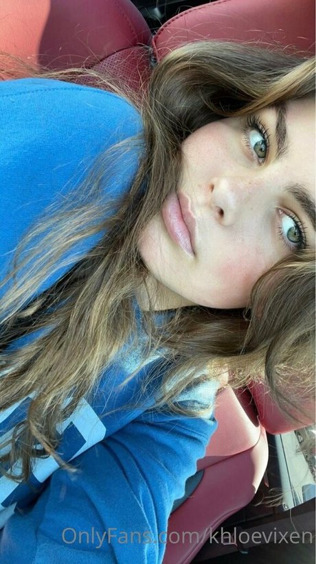 khloekellyxo pornstar beautiful img