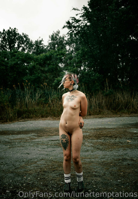 lunartemptations nudes actress photo