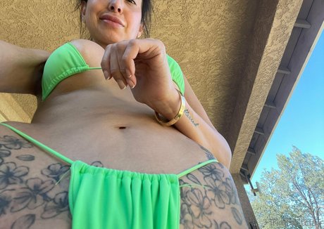 trinitystclair nudes model picture