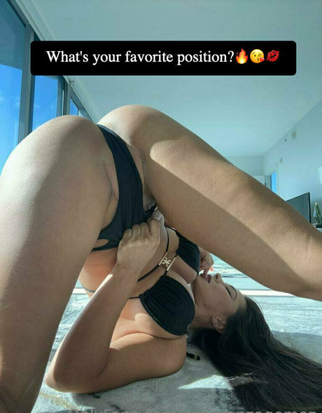 Esperanzagomez hot actress pics