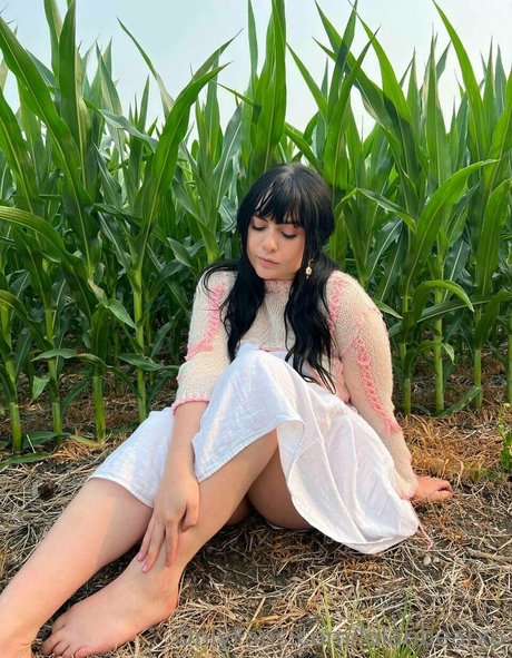 lolahbearxo hd model photos