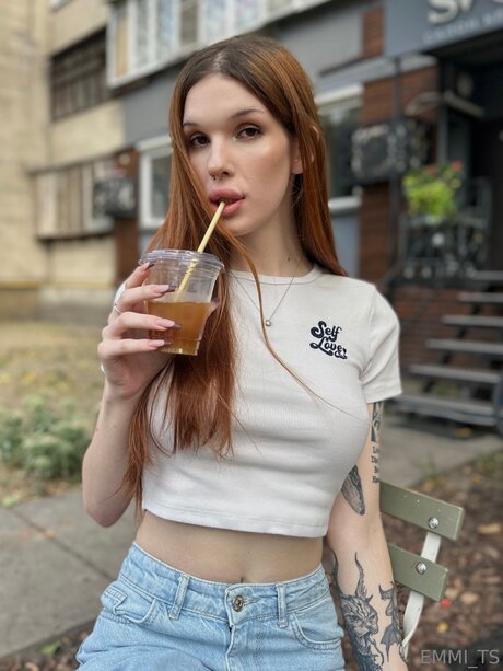 emmii ts hd model image