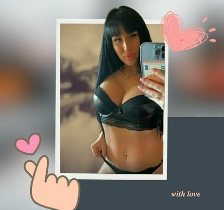 lusty queen porn star image