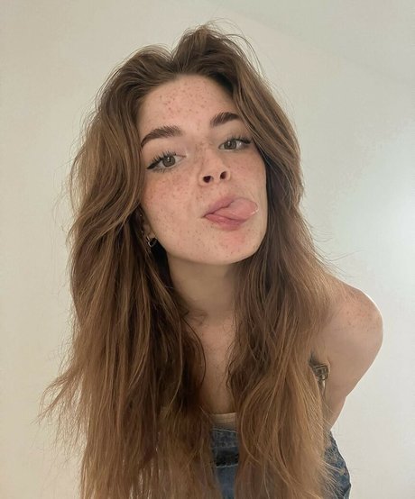 Hannah Stein erotic pornstar gallery