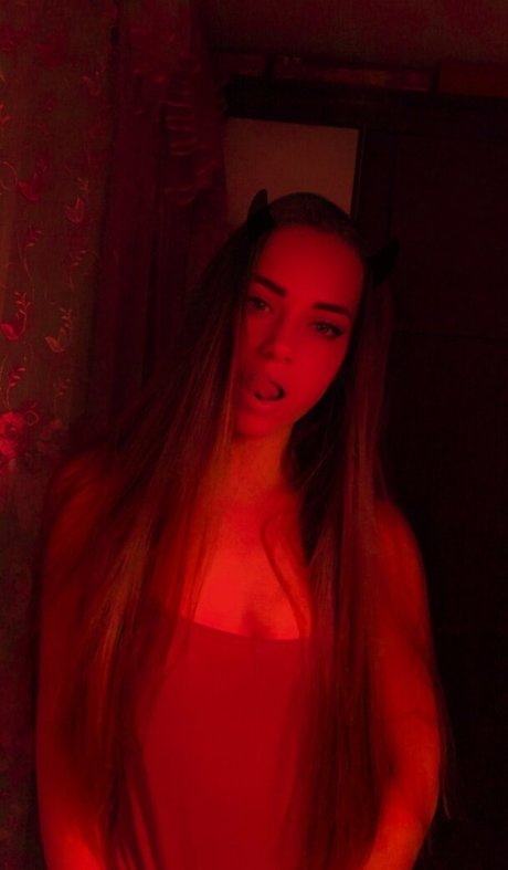 ann exclusive sexy actress pictures