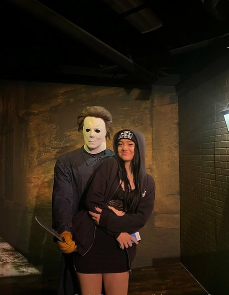 blue emofree art star galleries