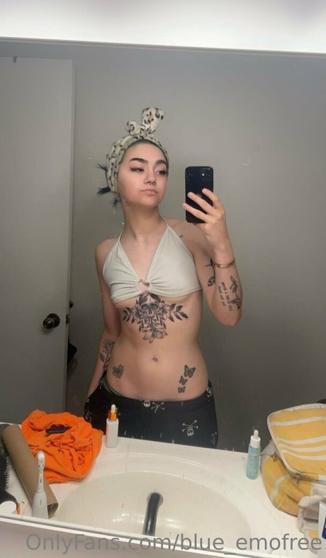 blue emofree high quality pornstar photo