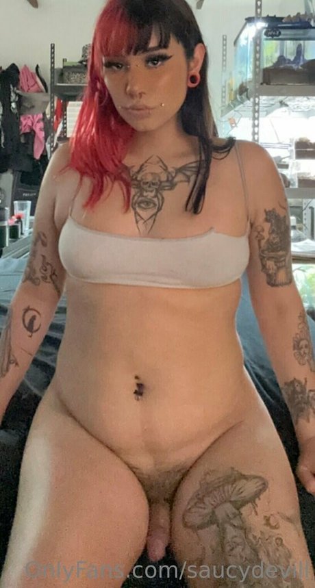 saucydevill erotic model galleries