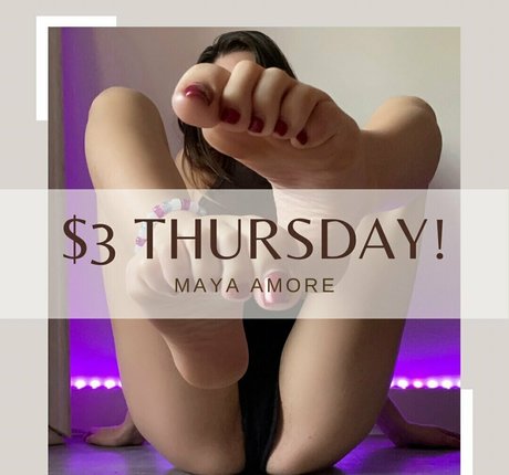 mayaamore free sex model pic