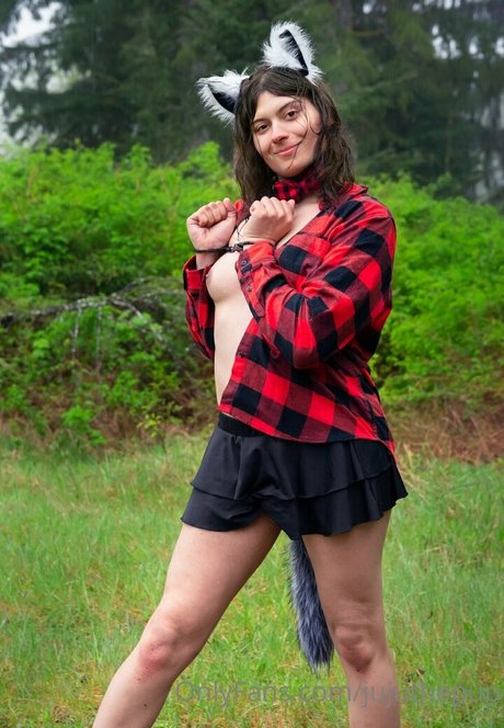 jujuthepup model pretty photos