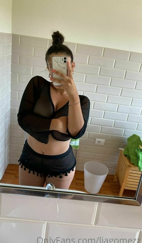 liagomezzz model exclusive archive