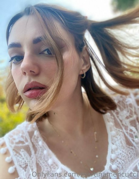 martinamencucci xxx star image