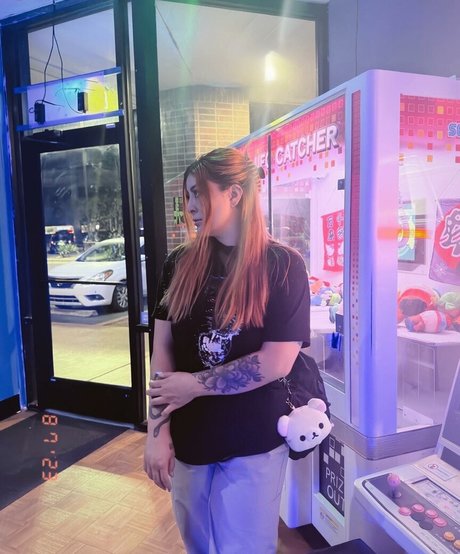 Ashlynn Arias nude star image