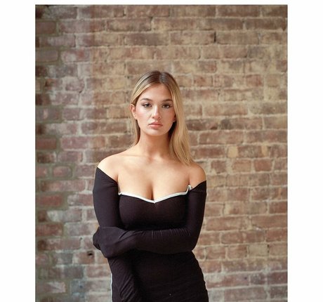 Claudia Conway exclusive star images