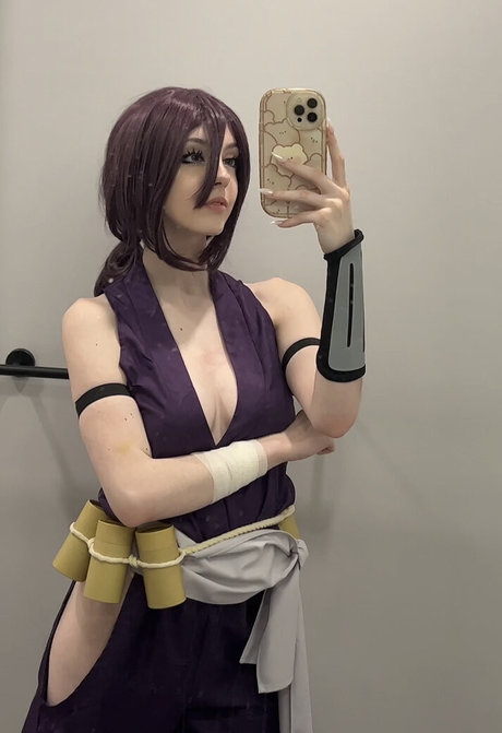 emiki28 naked model archive