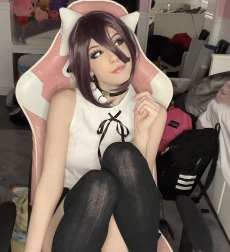 emiki28 hd actress pic