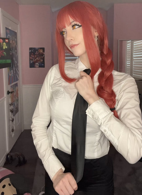 emiki28 star pornographic gallery