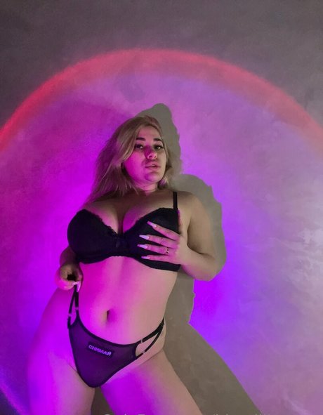 blondiiie rose art pornstar galleries