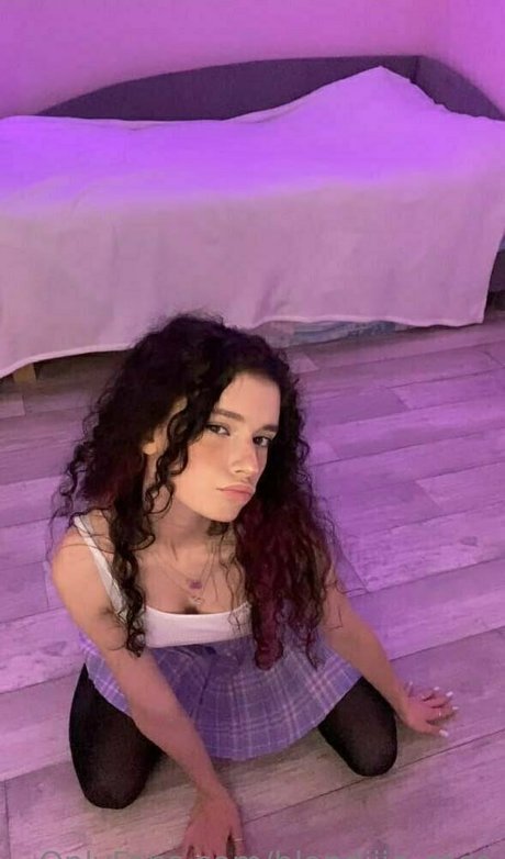 blondiiie rose pornstar nude image