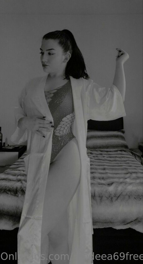 medeea69free sexy pornstar pic