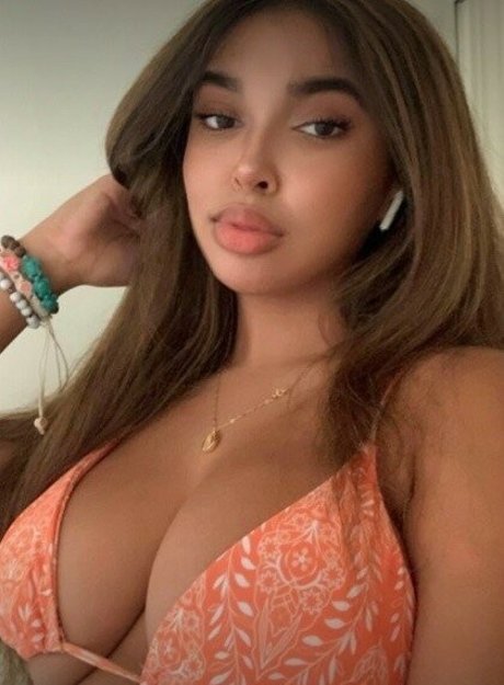 Savii pornstar perfect photo