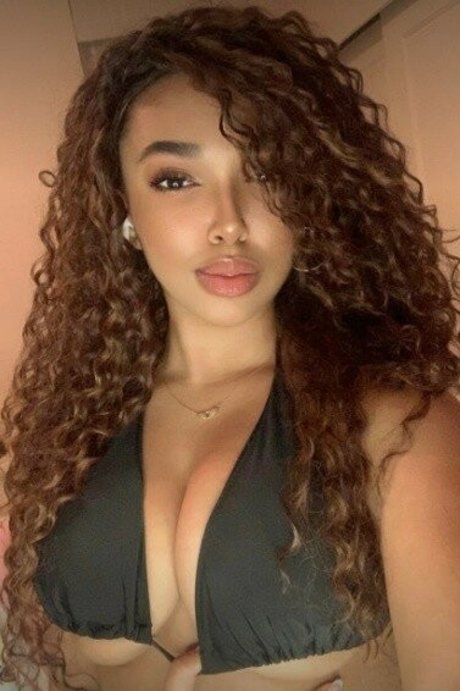 Savii best pornstar pic