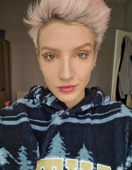 who on earth is anna adult star pictures