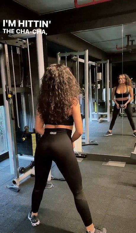 neskaranow beautiful model image