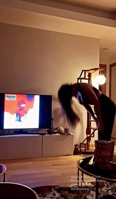 neskaranow exclusive pornstar pic