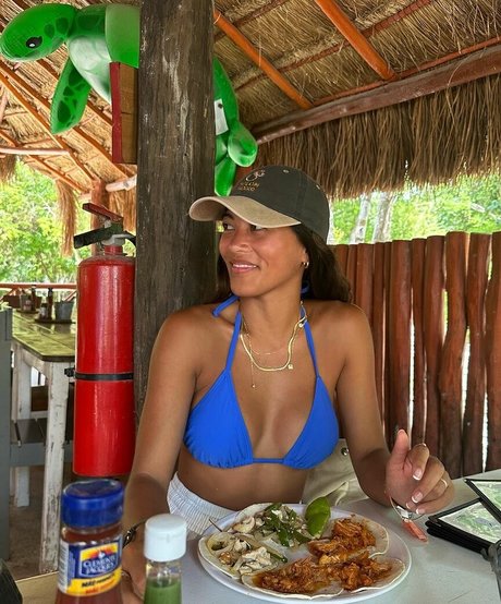 Sophia Cuerquis model hd picture