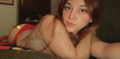 ittybittydee free model galleries