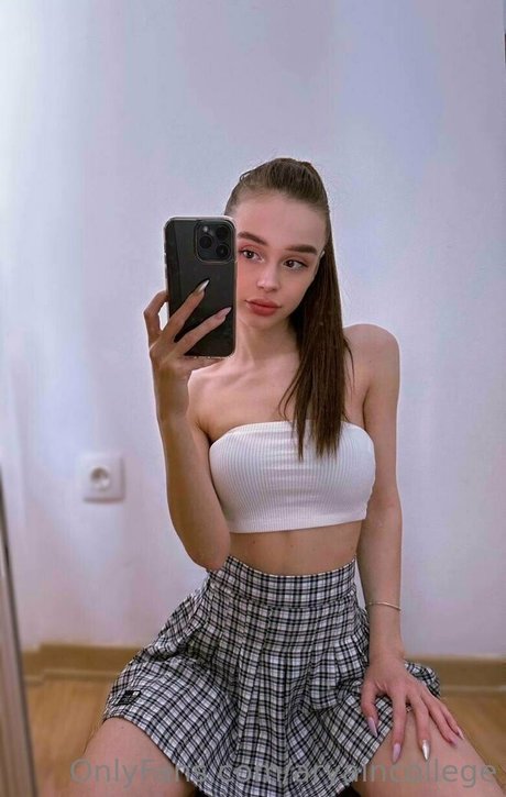 aryaincollege model pornographic galleries