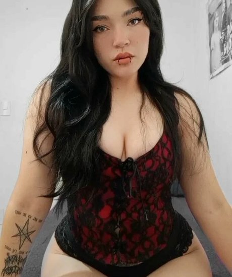 Marisol Walker sexy model galleries