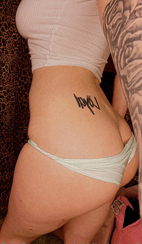 MwahhhhBaby free model photo