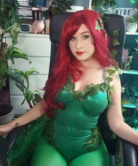 yaboielina model art gallery