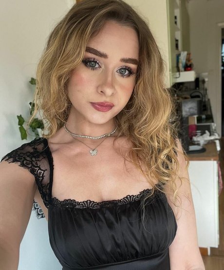 yaboielina hot model archive