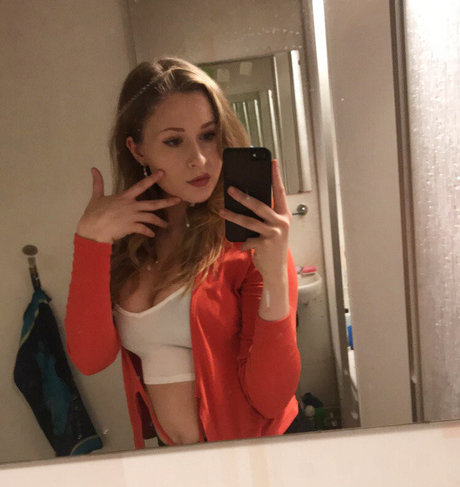 yaboielina nice pornstar pic