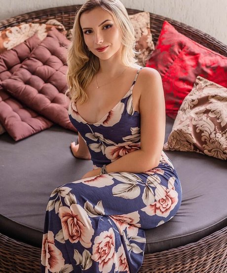 Isa Sudati perfect star pics