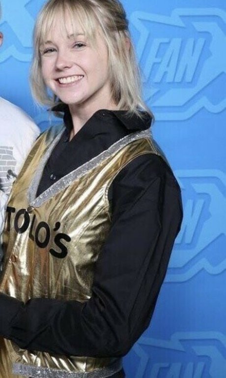 Kira Graceeee exclusive pornstar photos